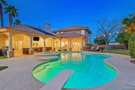 Lux 5Br Vegas Home W Pool, Spa, Games, Near Strip Las Vegas Bagian luar foto